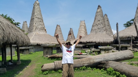 Rumah Adat Di Wainyapu, Sumba Barat Daya