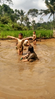 Bahagia itu sederhana