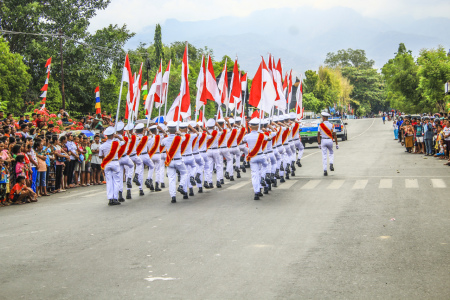 Pasukan pembawa bendera merah putih