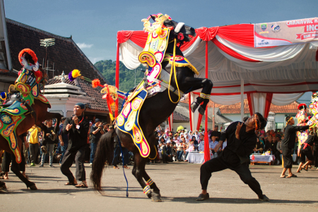 Carnaval Kuda Renggong