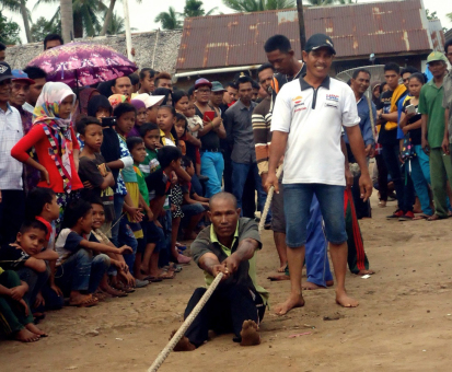 Lomba Tarik Tambang