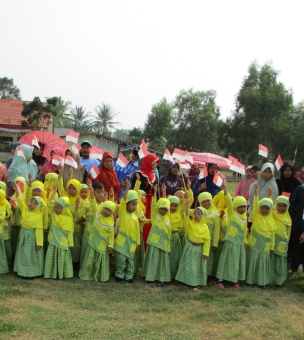 Semangat upacara bendera