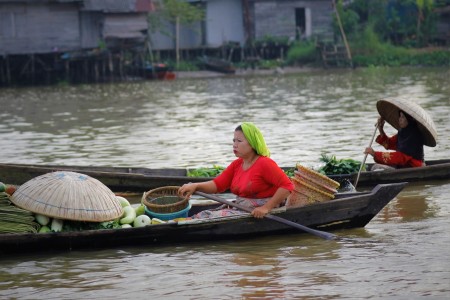 Merah yang tak kenal lelah