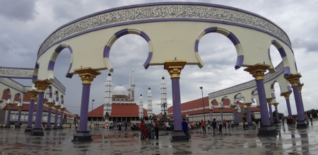 Kemegahan Masjid Agung Jawa Tengah