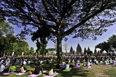 Prambanan International Yoga Day
