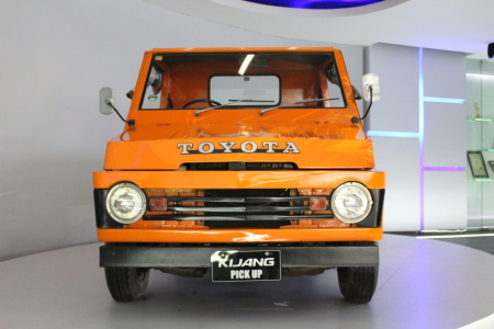 Toyota Kijang Edisi Pertama di Museum Astra
