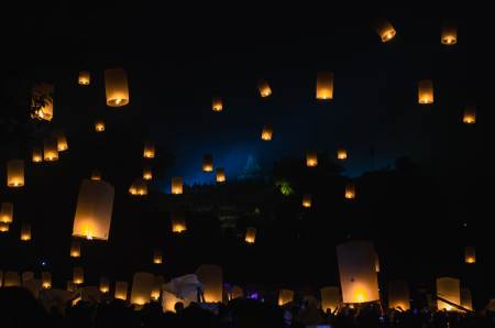 Pelepasan Lampion perdamaian di Candi Borobudur
