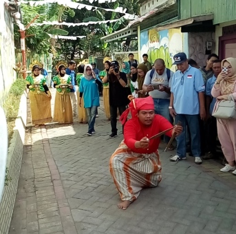 Angngaru Sambut Peserta Lomba Pewarta Astra Makassar