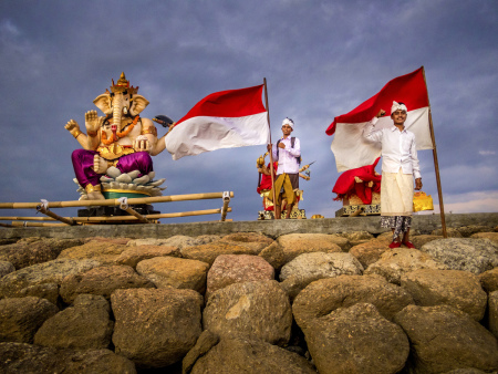 NASIONALISME DALAM TRADISI DAN BUDAYA INDONESIA