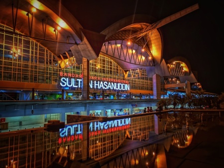 Bandar Udara internasional Sultan Hasanuddin
