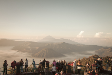 Melihat Pemandangan Gunung Bromo