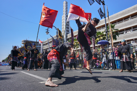 Memajukan Indonesia lewat seni dan beladiri pencak silat
