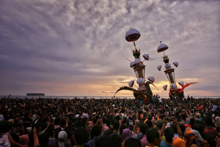 Lestarikan Budaya Tabuik Piaman