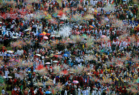 Ribuan Pelajar Meriahkan Karnaval Dugderan