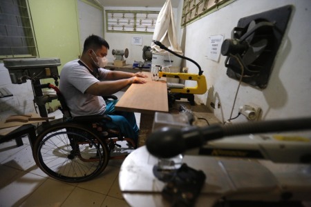 Penyandang Disabilitas Berlatih Mandiri