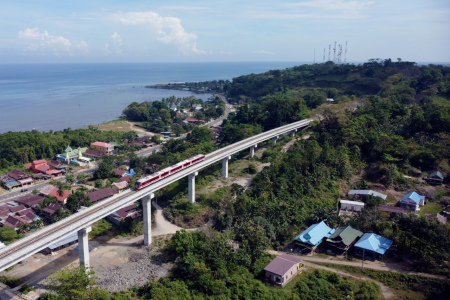 Kereta Api Pertama di Tanah Sulawesi