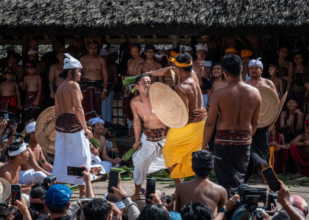 Tradisi Untuk Pariwisata Bali