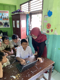 Adaptasi Teknologi Dalam Dunia Pendidikan Indonesia