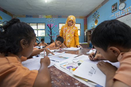 Menimba Ilmu Untuk Hari Esok Yang Lebih Baik