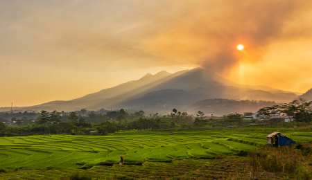 Alam dan keberlangsungan kehidupan bangsa indonesia