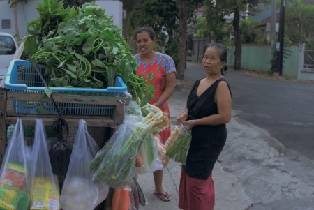 Membeli Bahan Makanan