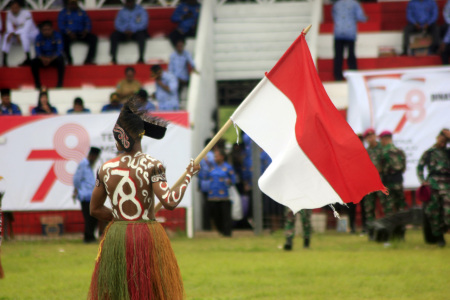 Tarian Papua pada peringatan HUT 78 RI di Papua Barat Daya