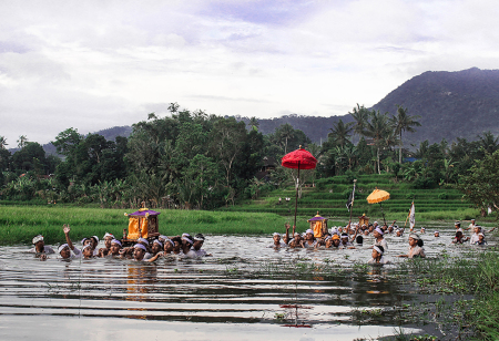 Tradisi meyab Tiying Tali Bali