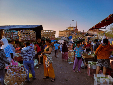 Sore di Pasar Badung