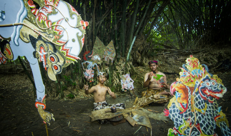 Melestarikan Kesenian Wayang Purwa