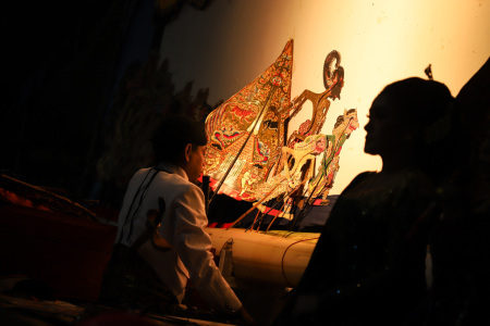 Pagelaran Wayang Kulit Sebuab Seni Tradisi Dulu, Kini & Masa Depan
