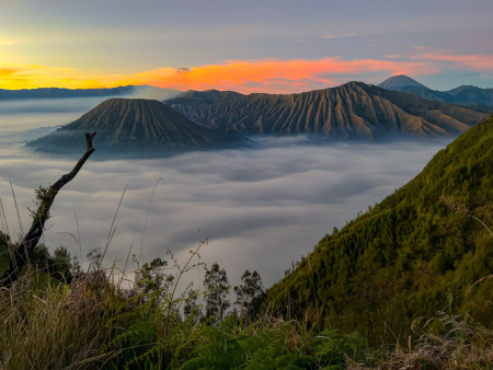 Keindahan Alam Indonesia yang Mempesona