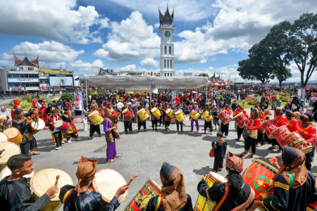 Potret Semangat Generasi Muda Cinta Budaya