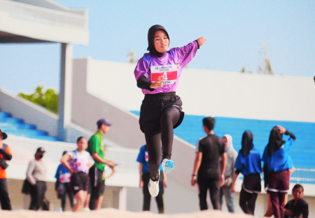 Semangat long jump
