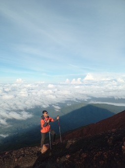 Menuju Puncak Tertinggi Gunung Sumatera, 3805 MDPL Gunung Kerinci